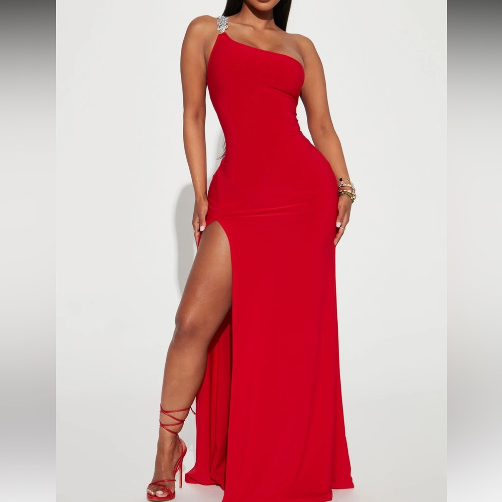 Tessa maxi dress fashion nova NWT
